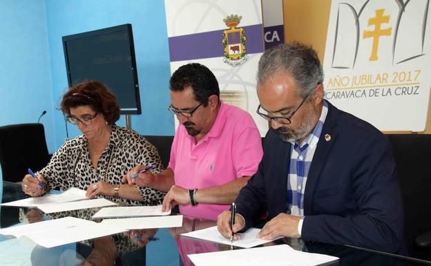 Elisa Giménez-Girón; José Luis Robles y José Moreno.