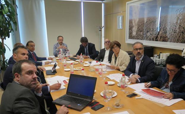 Reuniòn del Patronato de la Fundación Camino de la Cruz. /CARM