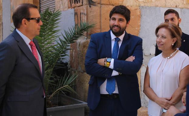 Fernando López Miras en la inauguración del Mercado del Sol, este martes en Lorca.