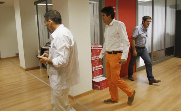 José López, vicealcalde de Cartagena, Jesús Giménez, coordinador de Desarrollo Sostenible, y Manuel Nicolás, jefe de Infraestructuras, esta mañana.