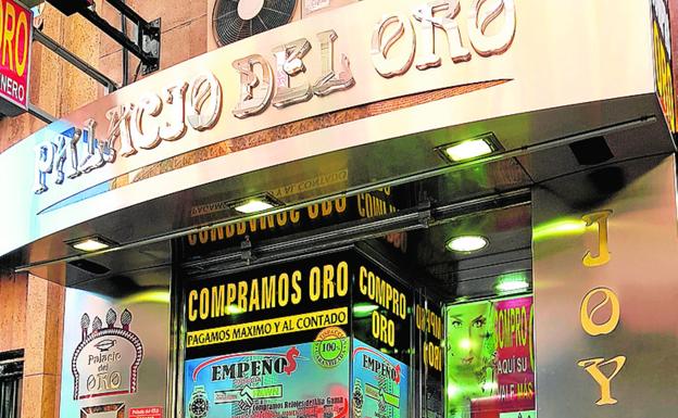 Fachada de Joyería Palacio del Oro, en Murcia. /J. P. O.