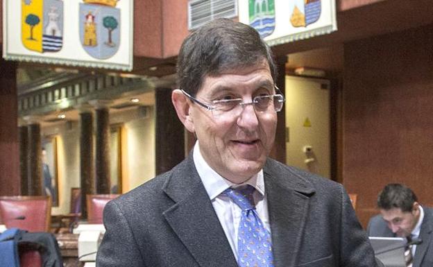 Manuel Villegas, consejero de Salud. /J. M. Rodríguez/ AGM