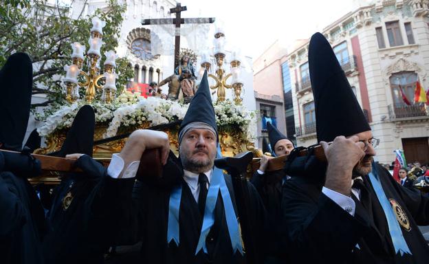Procesión de Los Servitas en la iglesia de San Bartolomé/Vicente Vicéns / AGM