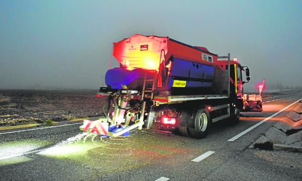 El nuevo temporal deja los primeros copos en el Noroeste
