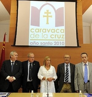 . La consejera Reverte con los alcaldes de Abanilla, Caravaca, Granja de Rocamora y Ulea. / G.C. / AGM/