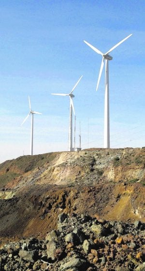 Molinos de viento en La Unión. :: J. M. RODRÍGUEZ / AGM/
