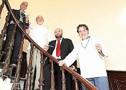 De derecha a izquierda, Firo Vázquez, José Manuel Iglesias, Luis Tesón y Juan A. Pellicer, en el Casino de Murcia :: FRAN MANZANERA/AGM/