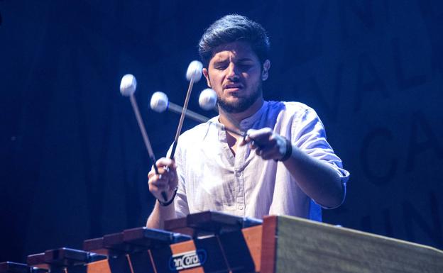 Alejandro Solano, premio Filón.