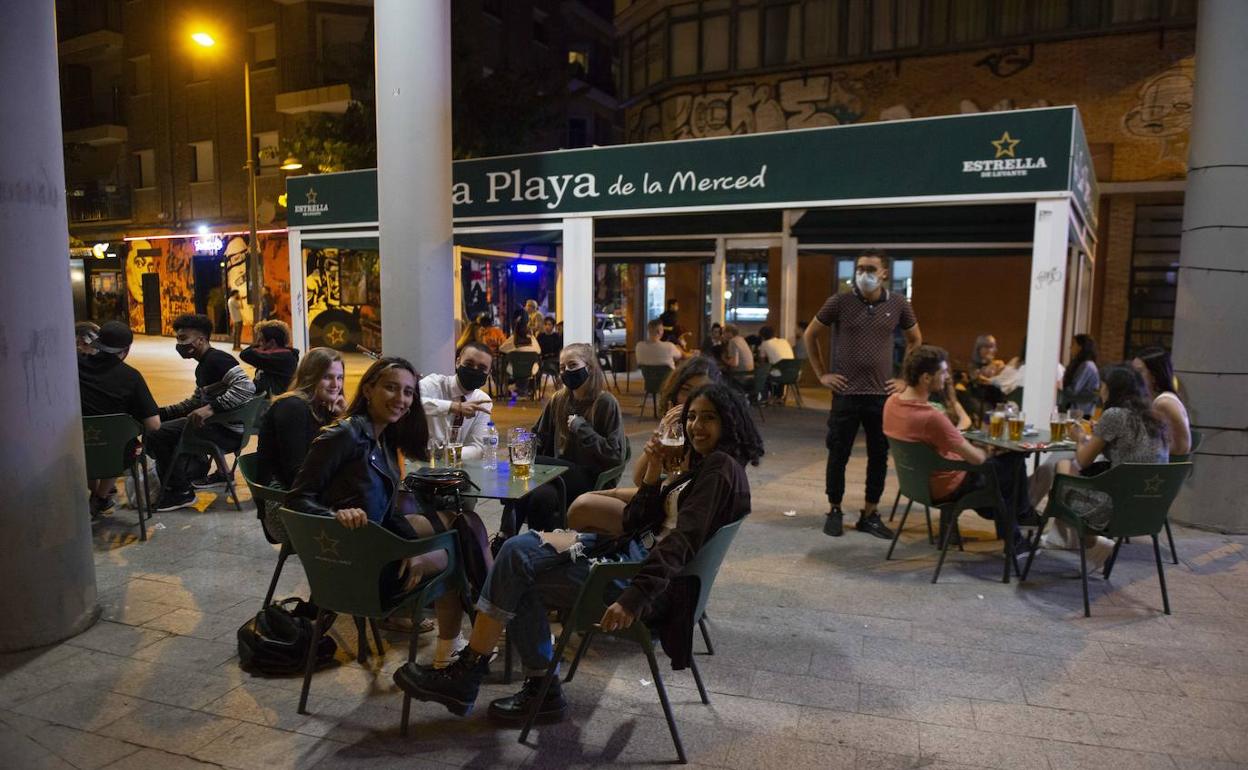 Medidas Coronavirus Murcia Salud Amplia El Horario De Cierre De Bares Y Restaurantes Hasta La 1 De La Madrugada La Verdad