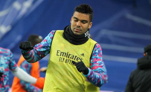 Casemiro, before a Real Madrid game.  / EP