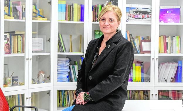 María Fuster, at the headquarters of the College of Psychologists, in Murcia. 