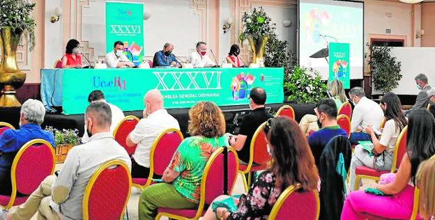 A snapshot of the celebration in 2021 of the XXXVI Ordinary General Assembly of Ucoerm. 