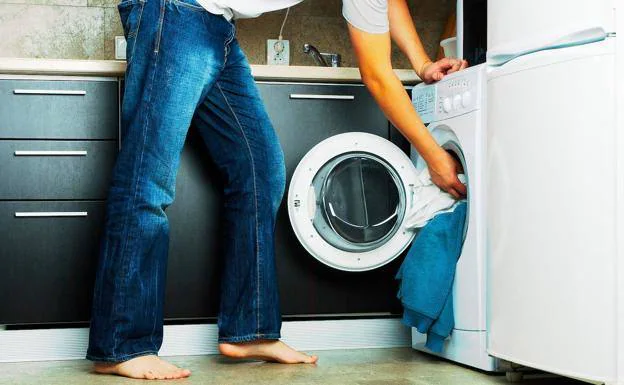 Monótono Asimilar Peregrinación Truco de limpieza | Cómo lavar los vaqueros en la lavadora para que no se  estropeen | La Verdad