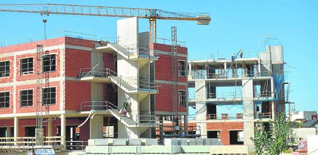Building under construction in the South Round of the city of Murcia. 