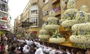 La procesión del Resucitado durará solo 5 minutos más pese al cambio y