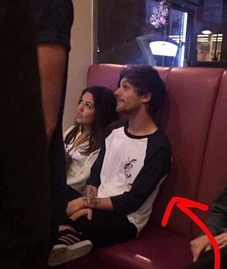 Louis Tomlinson De One Direction Pillado Con Danielle Campbell La Verdad