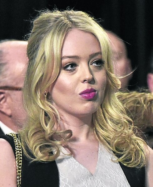 Nadie quiere sentarse al lado de Tiffany Trump | La Verdad